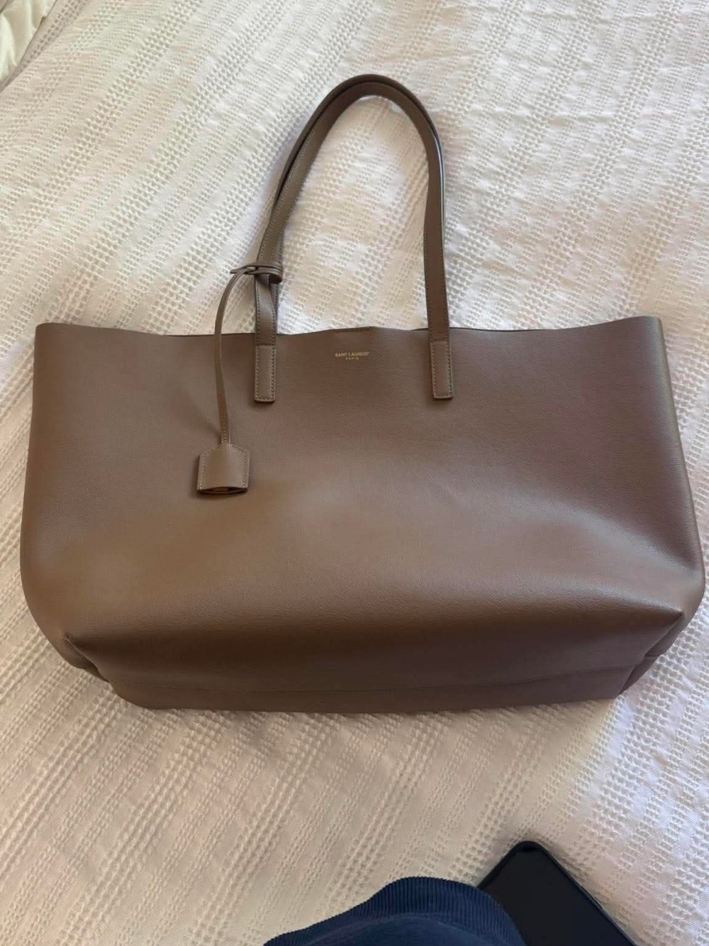 Saint Laurent Tote Bag - Picture 8 of 10